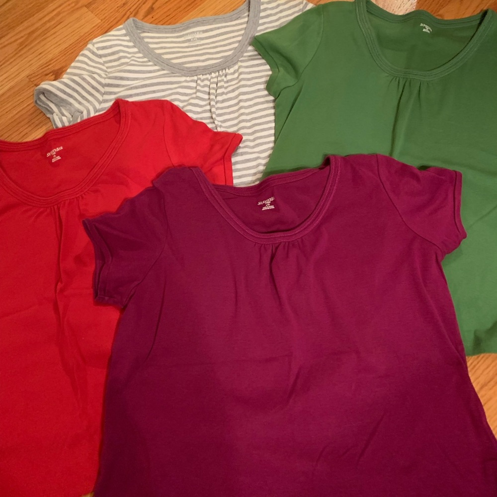 4 St.John’s Bay tops size Petite Large
